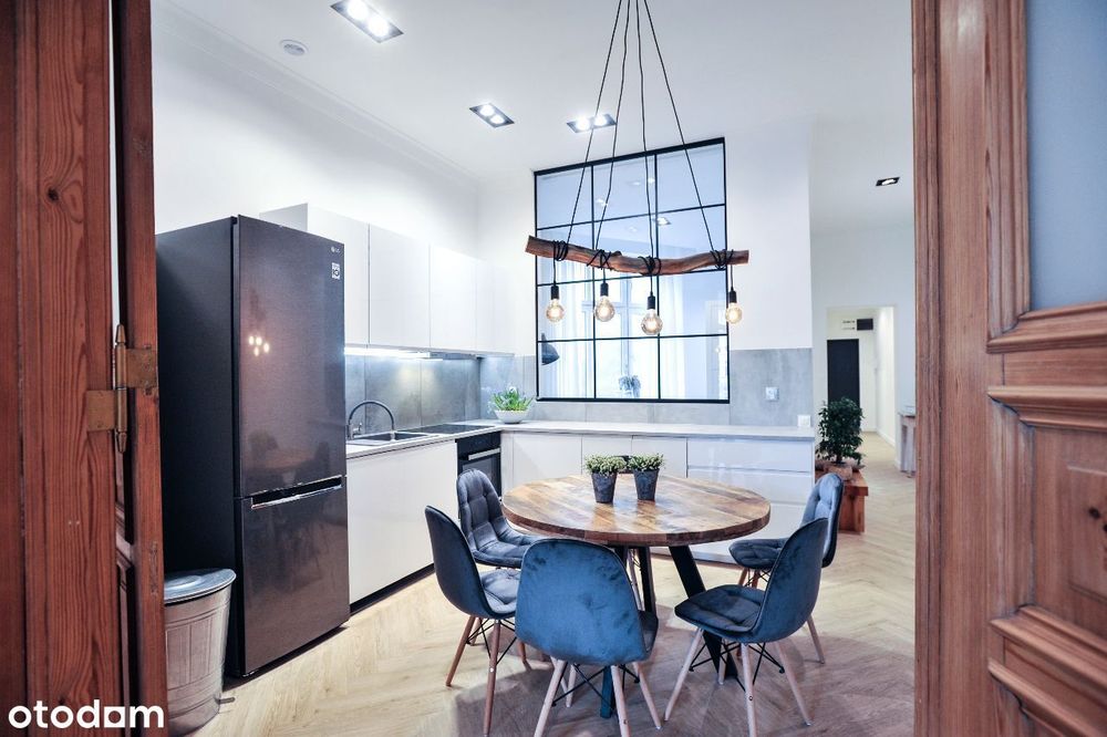 al. Jana Pawła II elegancki apartament w kamienicy