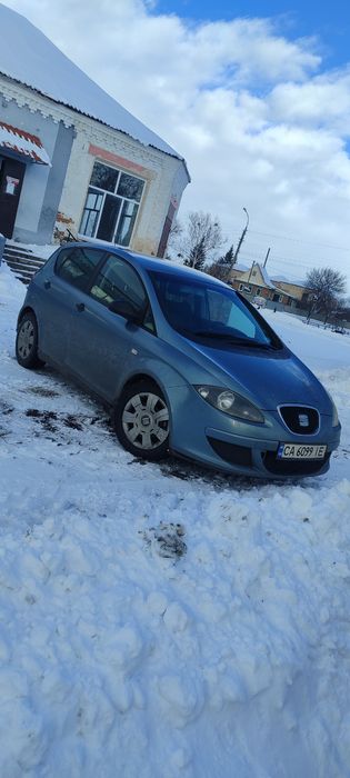 Сеат альтеа дизель.