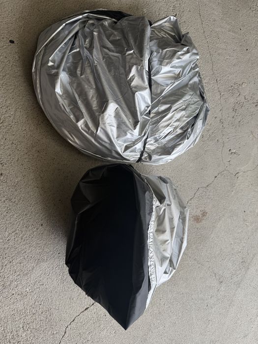 Vendo tapa sol de grandes dimensoes para camiao ou roulote novo em folha! Tem as medidas de 2,50m por 1,26m.