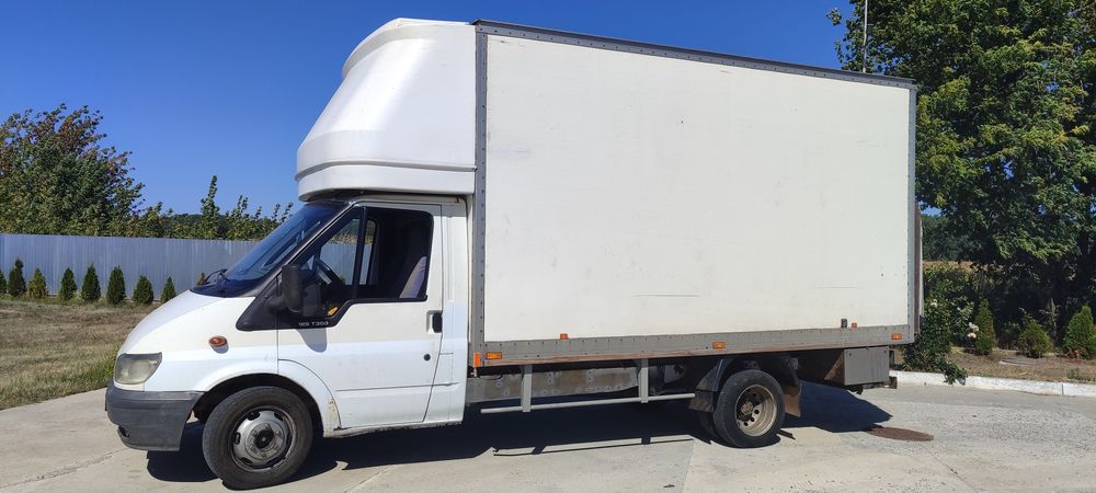 Продам ford transit 2.4 дизель