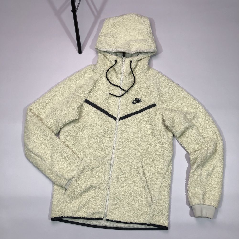 nike tech fleece sherpa 1 600 Olx