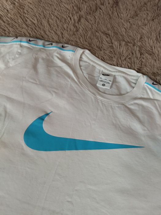 Чоловіча оригінальна футболка Nike