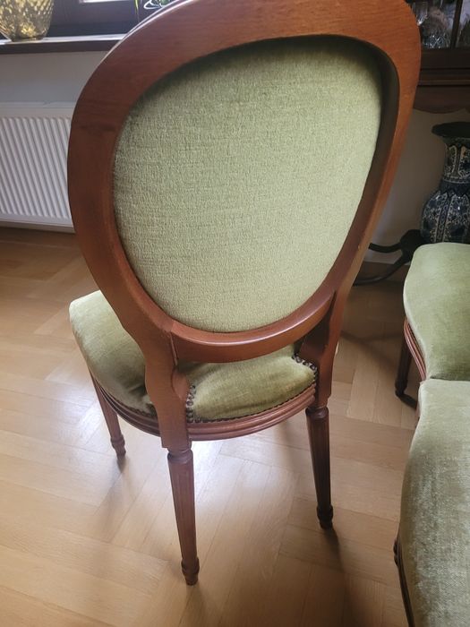 Komplet krzeseł medalion zielony welur, dąb