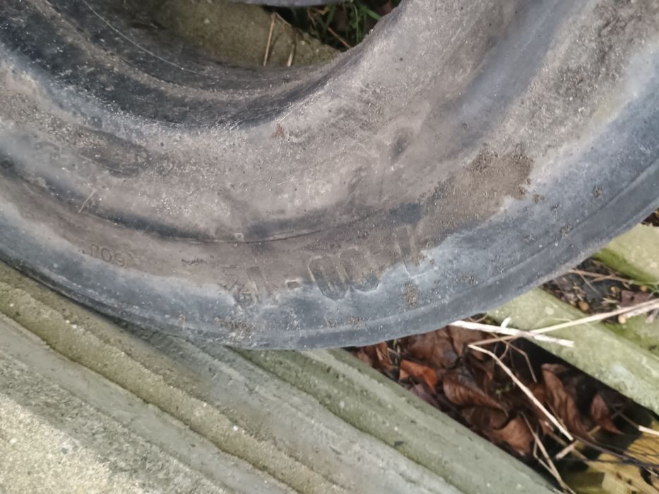 Oddam opony rolnicze