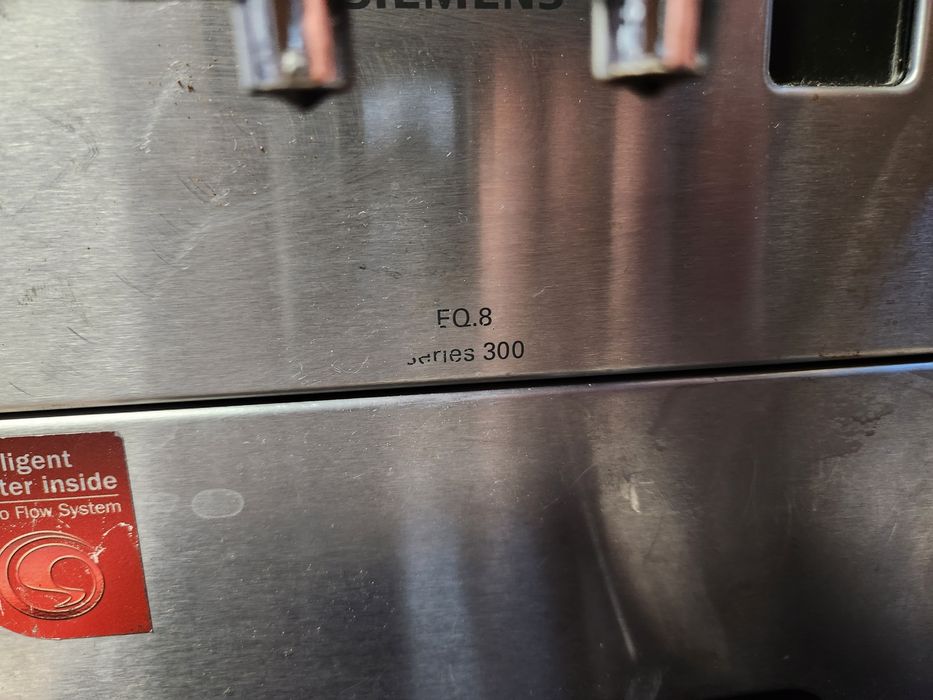 Кавомашина jura impressa,Siemens eq8