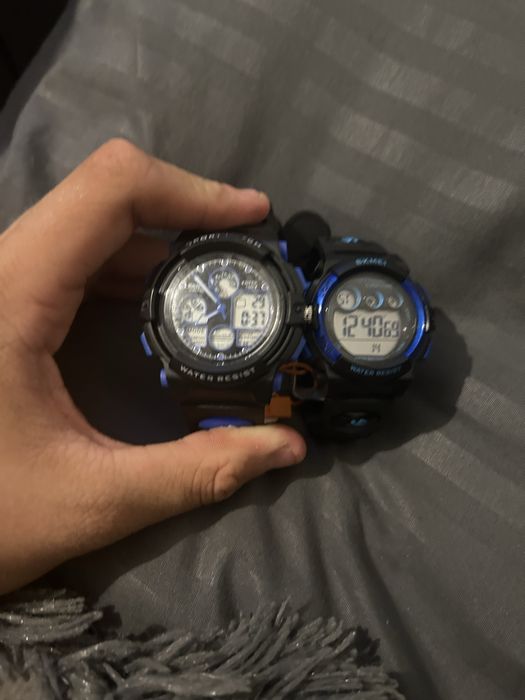 2 zegarki.      .