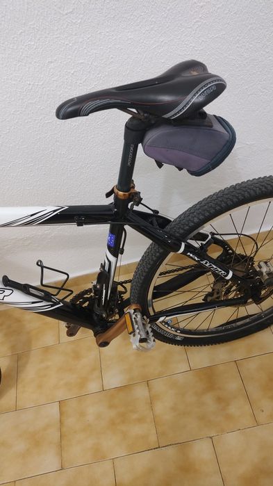 Bicicleta usada.