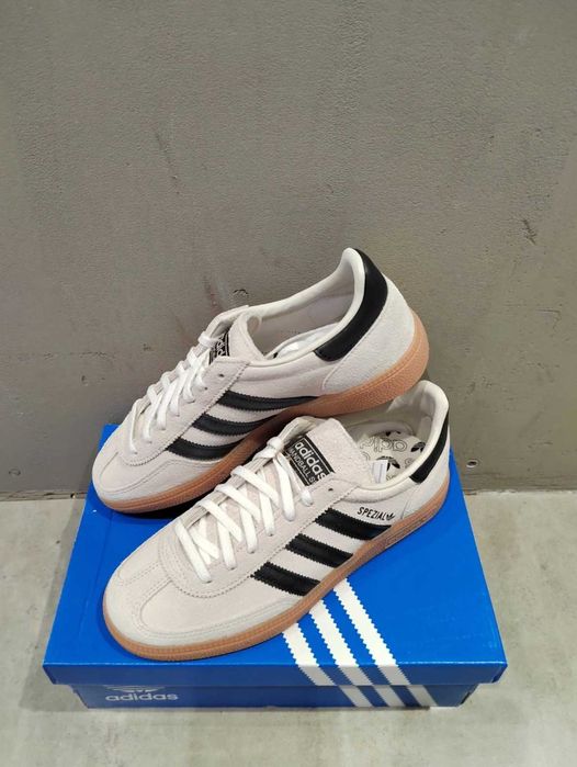 アイ　SSP Adidas Handball Spezial Aluminum Core Black R.39 Sosnowiec • OLX.pl
