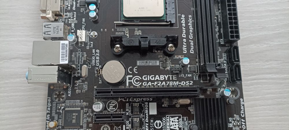Płyta główna Gigabyte GA-F2A78M-DS2 plus procesor