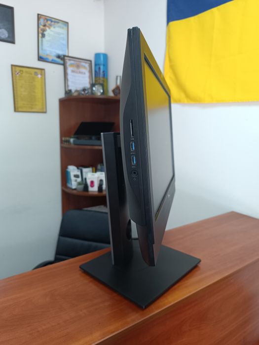 Моноблок Dell OptiPlex 5250/i5-7500/8/256GB/22" FHD IPS/ЗНИЖКА!