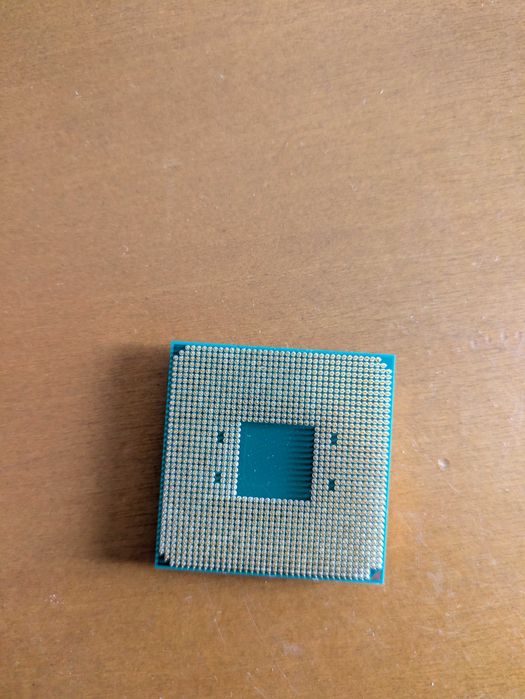 AMD Ryzen 2600 Processor with Cooler475385245090467842