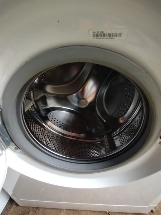 Пральна машина INDESIT