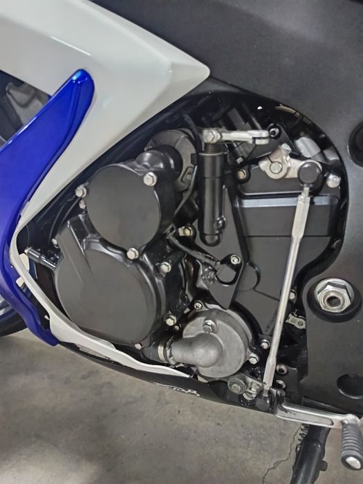 Suzuki Gsxr 600 K7