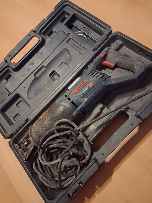 Pila szabkast lisica bosch professinal GSA1100E