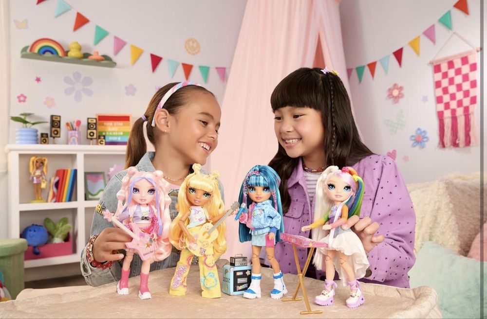 Rainbow High Jr High rock band Bella sunny