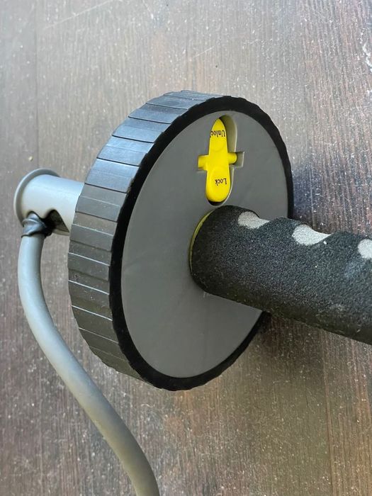 Barra Exercise for Dorsal and Abdominal Muscles64584714787457122