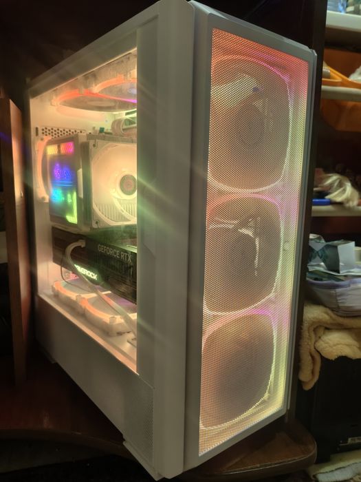 Ігровий комп'ютер ПК Ryzen 7 7700+32 Gb DDR5 6000 cl30+(RTX 5070 Ti)