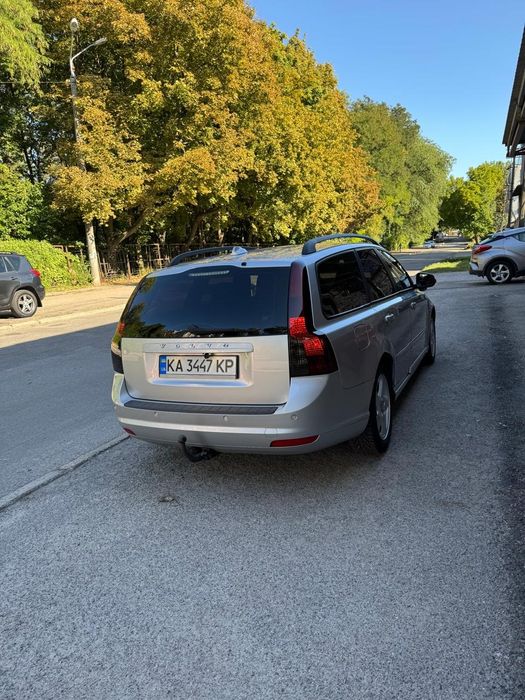 Продам Volvo v50, 2011року