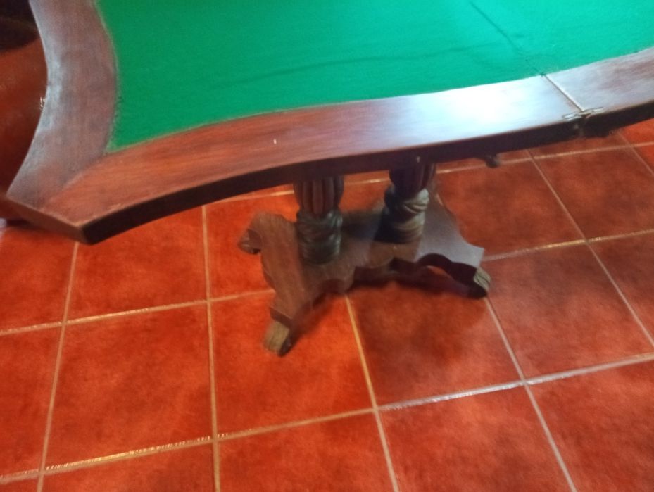 Recheio de loja de antiguidades