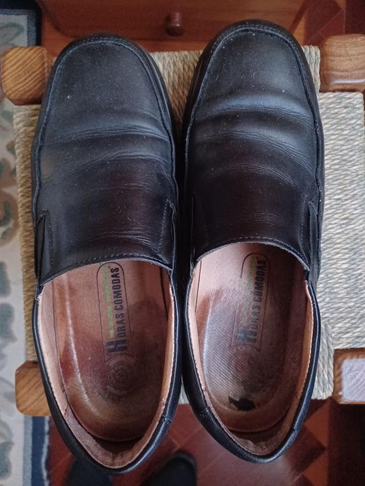 Botas e sapatos de homem tam 39