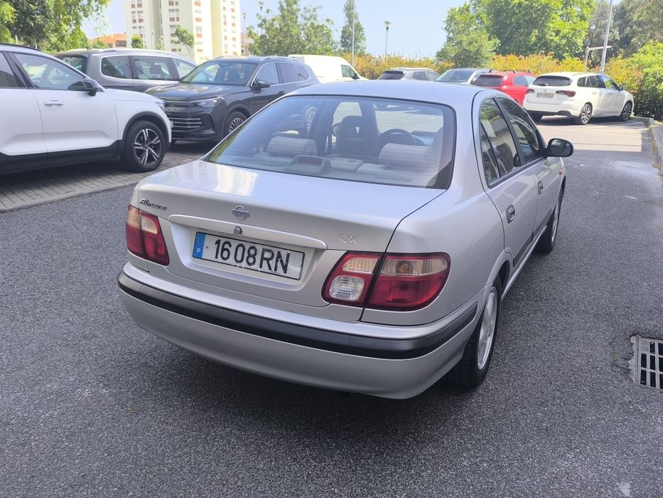 Nissan Almera 1.5 Gasolina e GPL Ar Condicionado a Funcionar