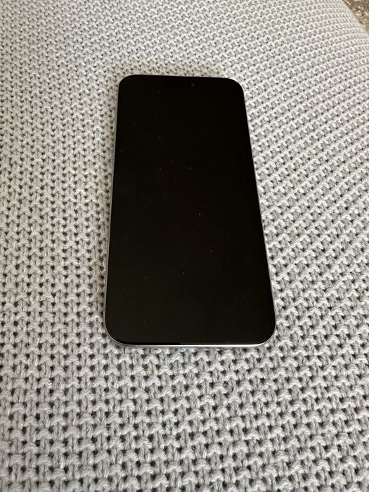 Продам  Iphone 15Pro Max 256g