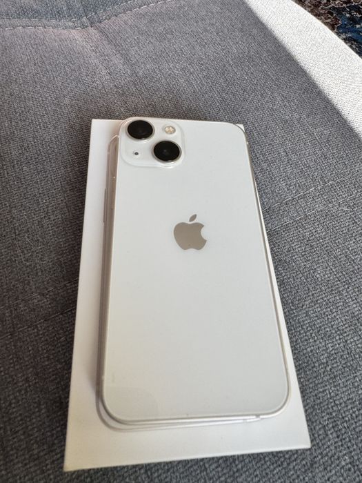 Iphone 13 mini etui prawie jak nowy folia