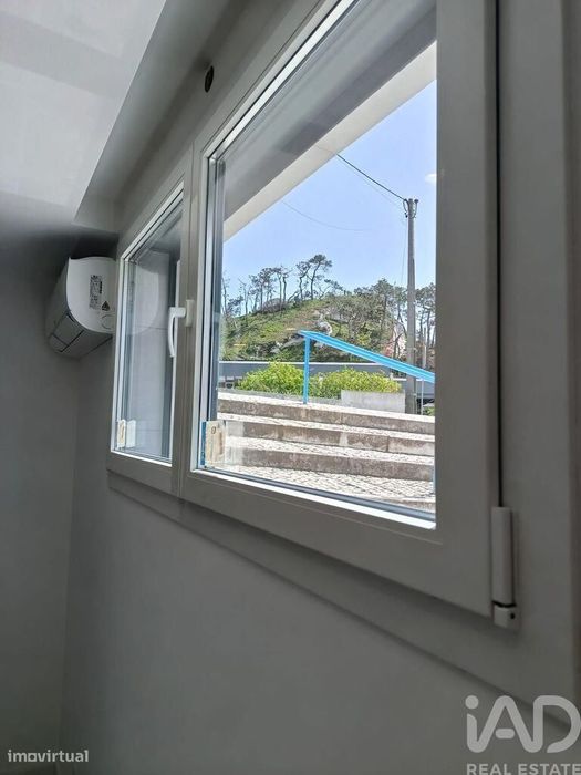 Apartamento T1 em Nazaré de 56,00 m2