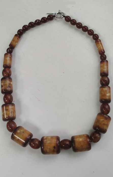 Продається крупне бурштинове намисто,  модне, трендове і лікувальне