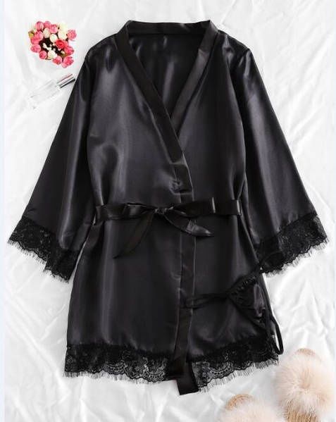 Гарний халат із мереживом а222/19П