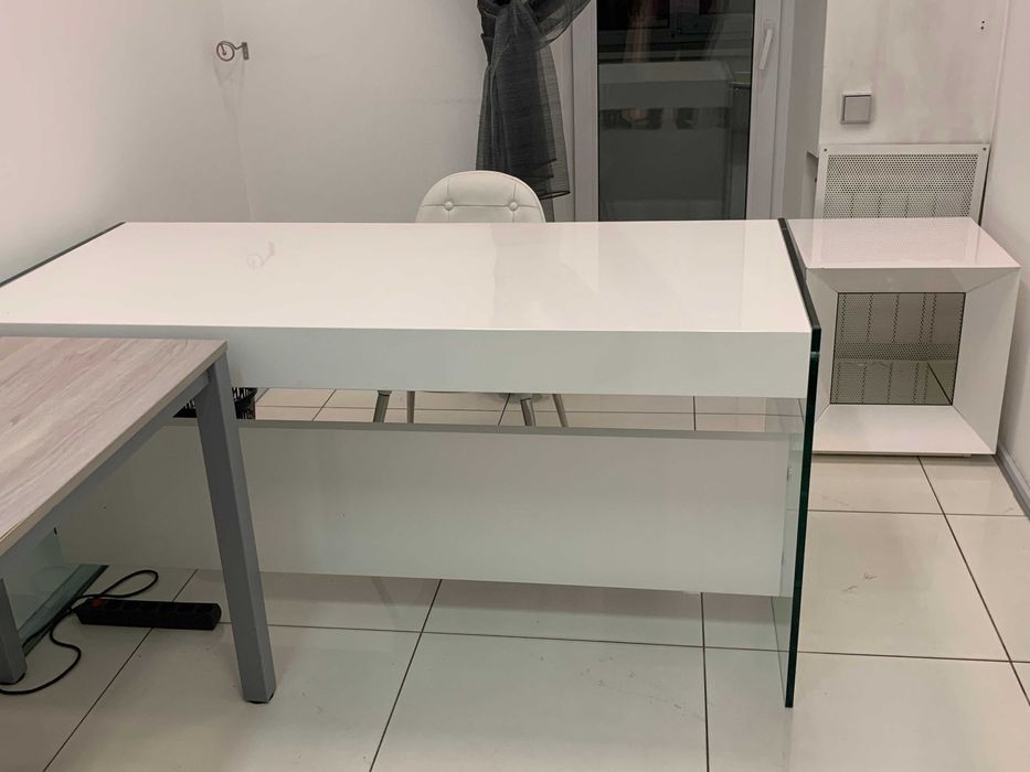 Продам офисную мебель: 5 000 грн. - Офисная мебель Киев на Olx