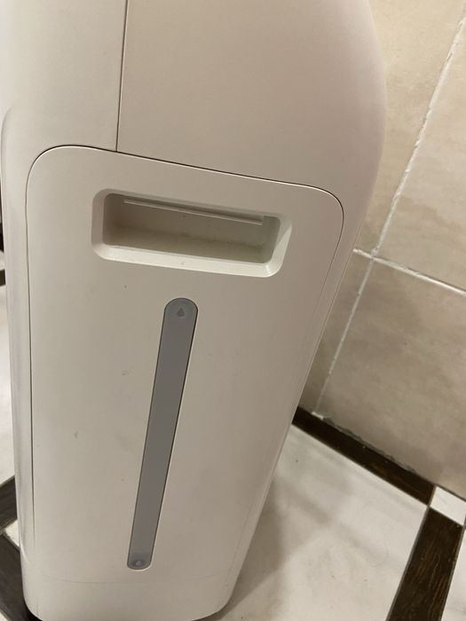 Продам Зволужувач і Очищувач повітря Philips AC5659/10