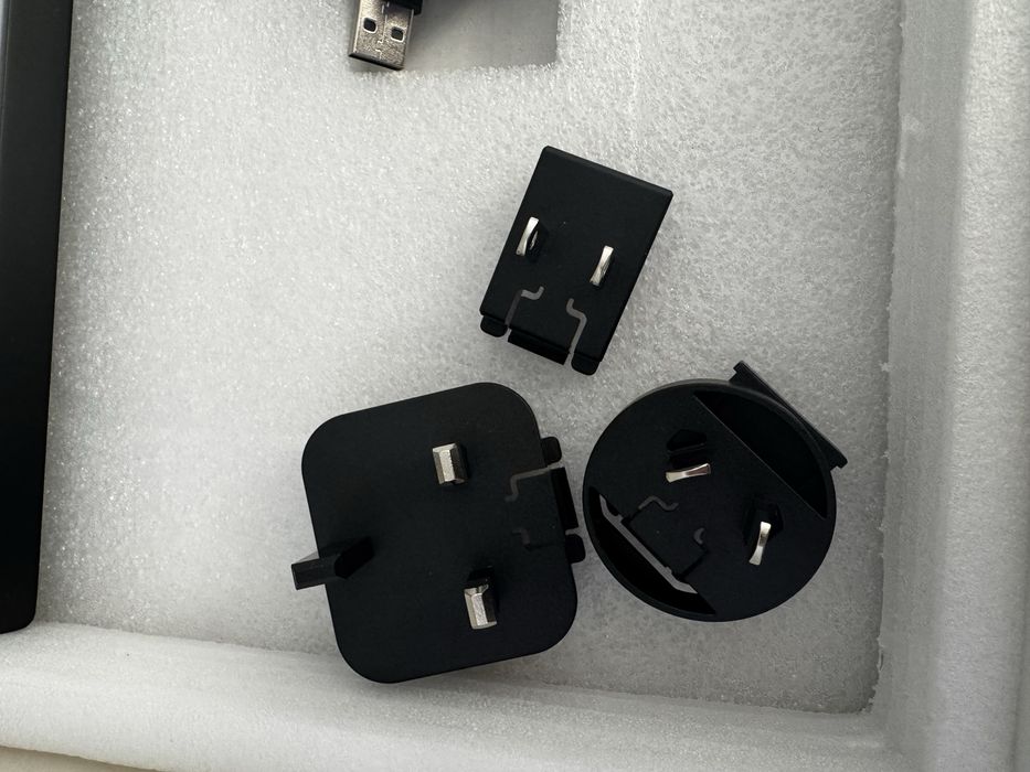 цифрова фоторамка Skylight Frame