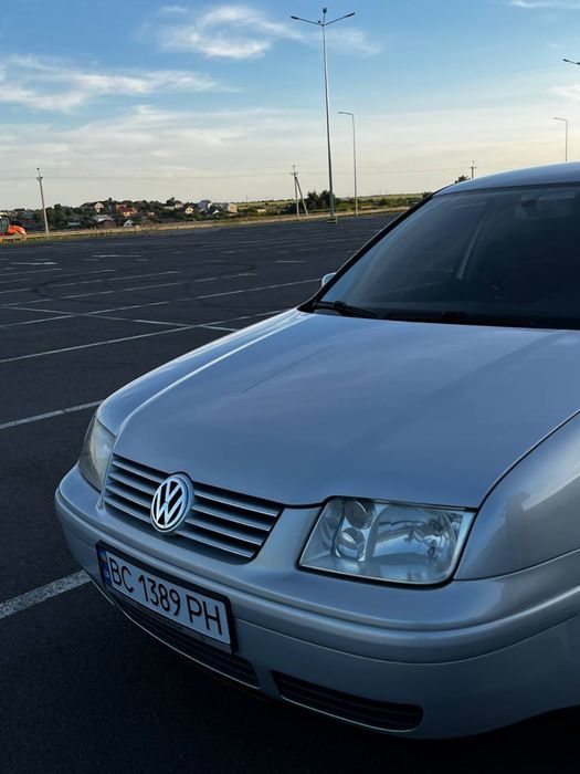 Volkswagen Bora 2000