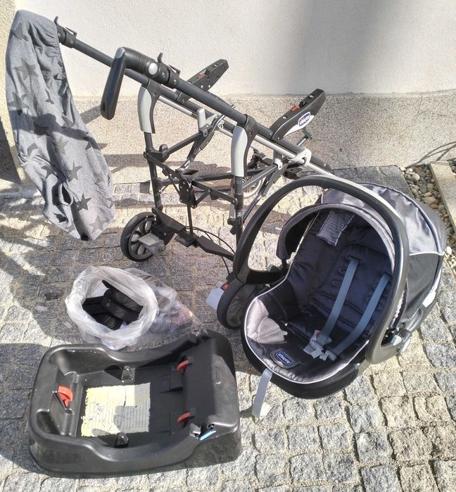 Carrinho de bebé, Baby Coque e Base para Carro Chicco