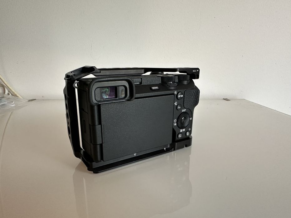 Sony A6700 como nova – Pouco uso