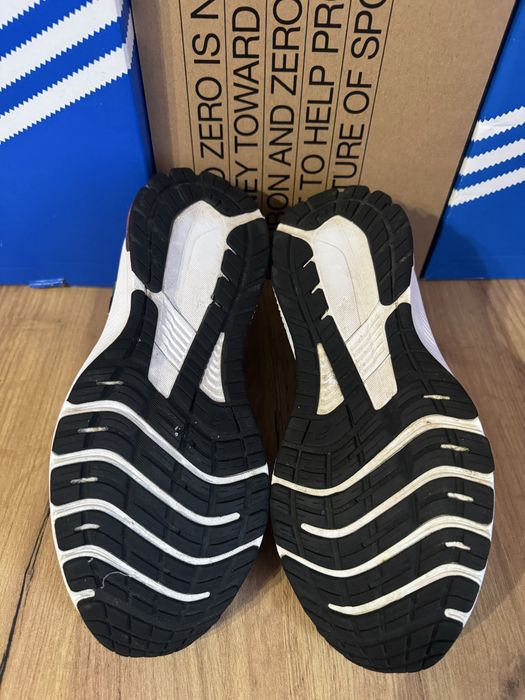 Оригінальні кросівки asics gt-1000 оригінал