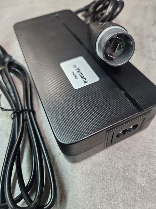 Ladowarka do Haibike Yamaha 36v 4a 500wh