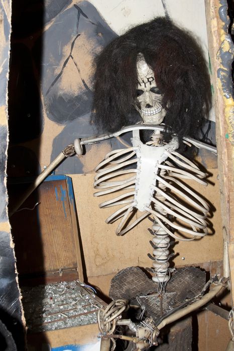 Продам аттракцион ,Комната Страха,возможен обмен на авто.