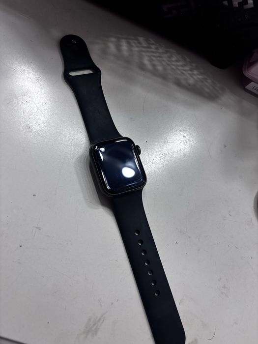 Apple watch se 40mm GPS