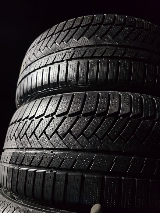 245/45R19 Continental WinterContact TS850P