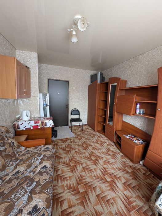 Здам кімнату в комунальній квартирі метро Армійська