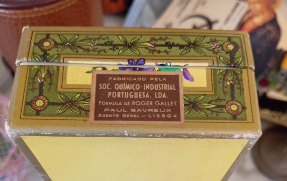 Caixa para colecionador Roger & Gallet  (rara)