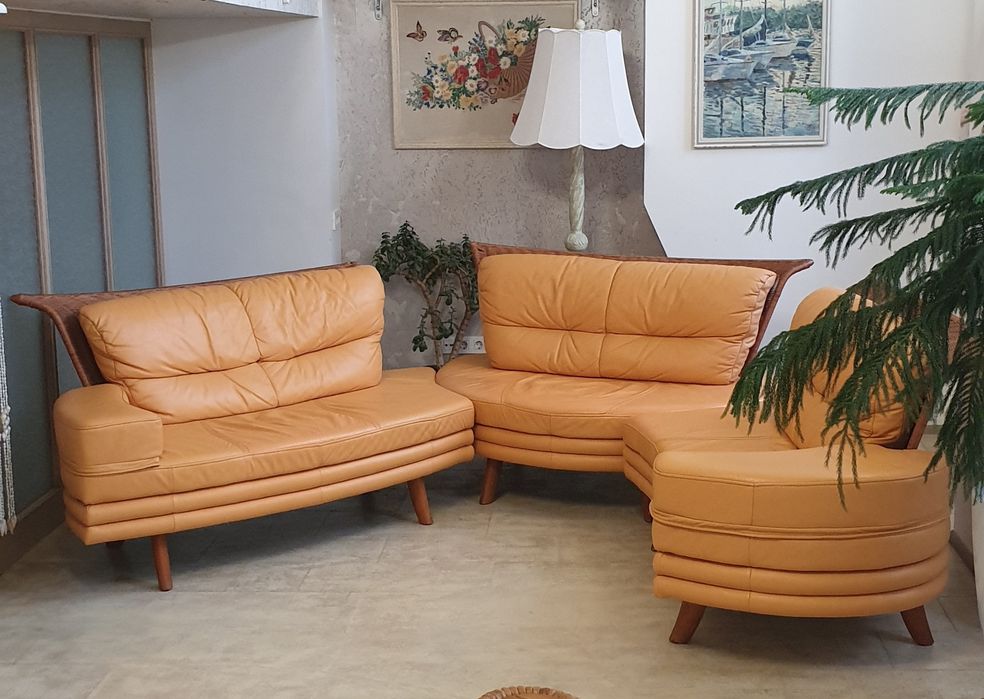 Продам мягкий уголок