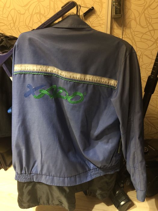 Продам спецовки куртки