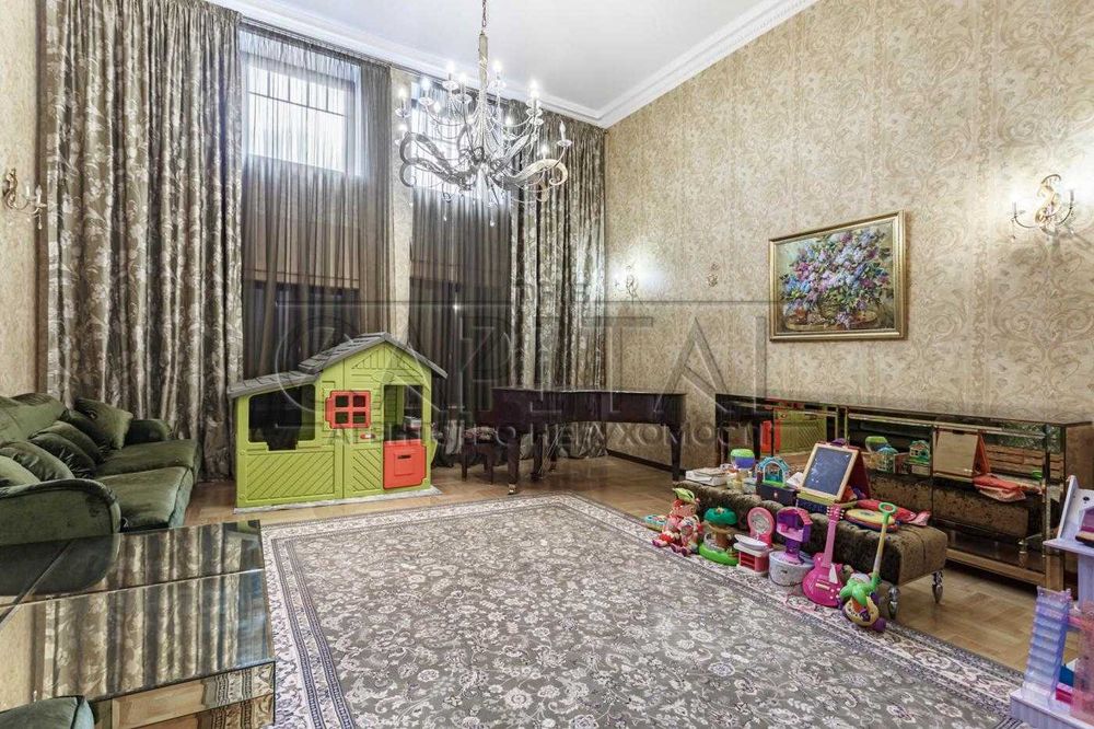 Оренда будинку з басейном та сауною, Хлепча