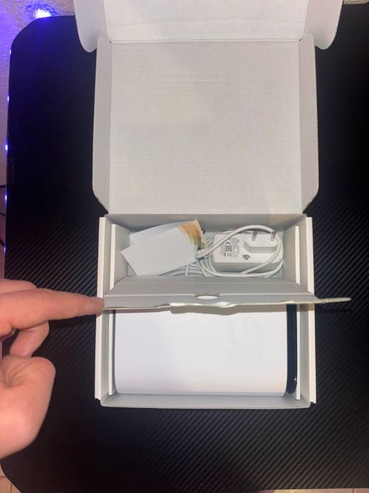 Продаётся 5G роутер ZTE CPE MC8810 (SIM-карта)