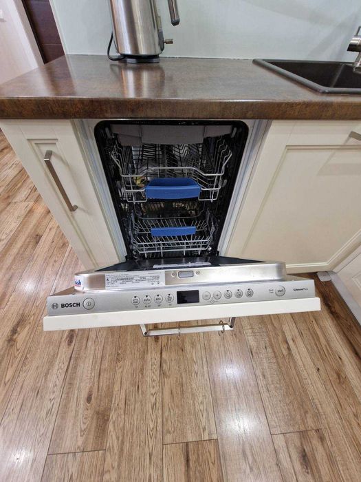Здається 2к квартира 80м2, вул.Маккейна 26, ЖК RICHMOND, Печерськ, Генератор