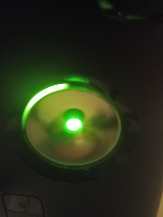 Xbox 360 com caixa