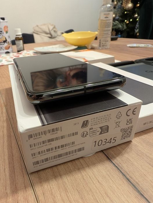 Google Pixel 8 Pro 128 GB - dodatki! - do naprawy lub na części